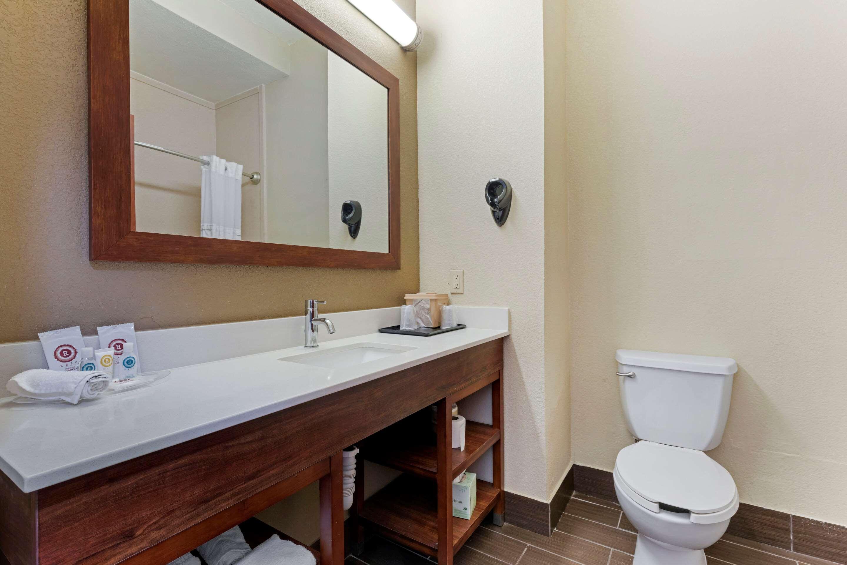 Comfort Suites Gainesville Exteriör bild