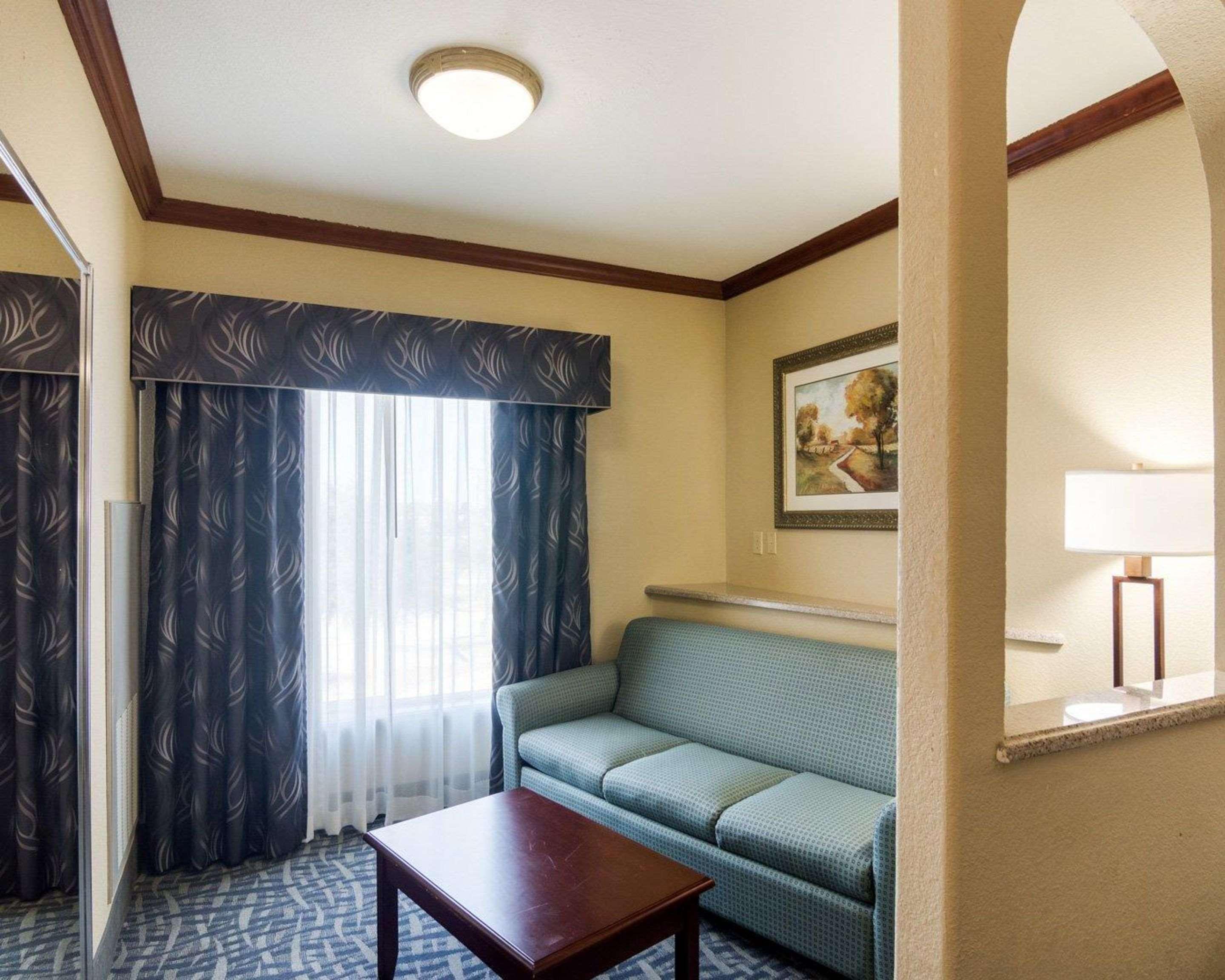 Comfort Suites Gainesville Exteriör bild